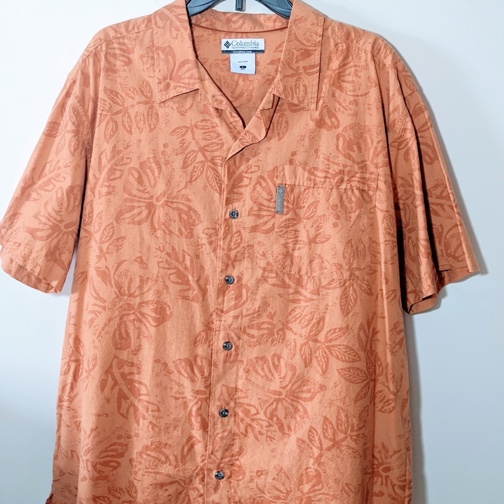 Columbia Large Button Down Shirt